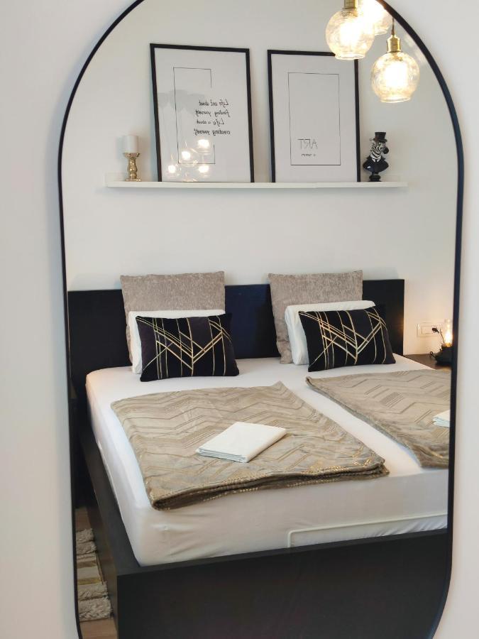 Luxury Hator